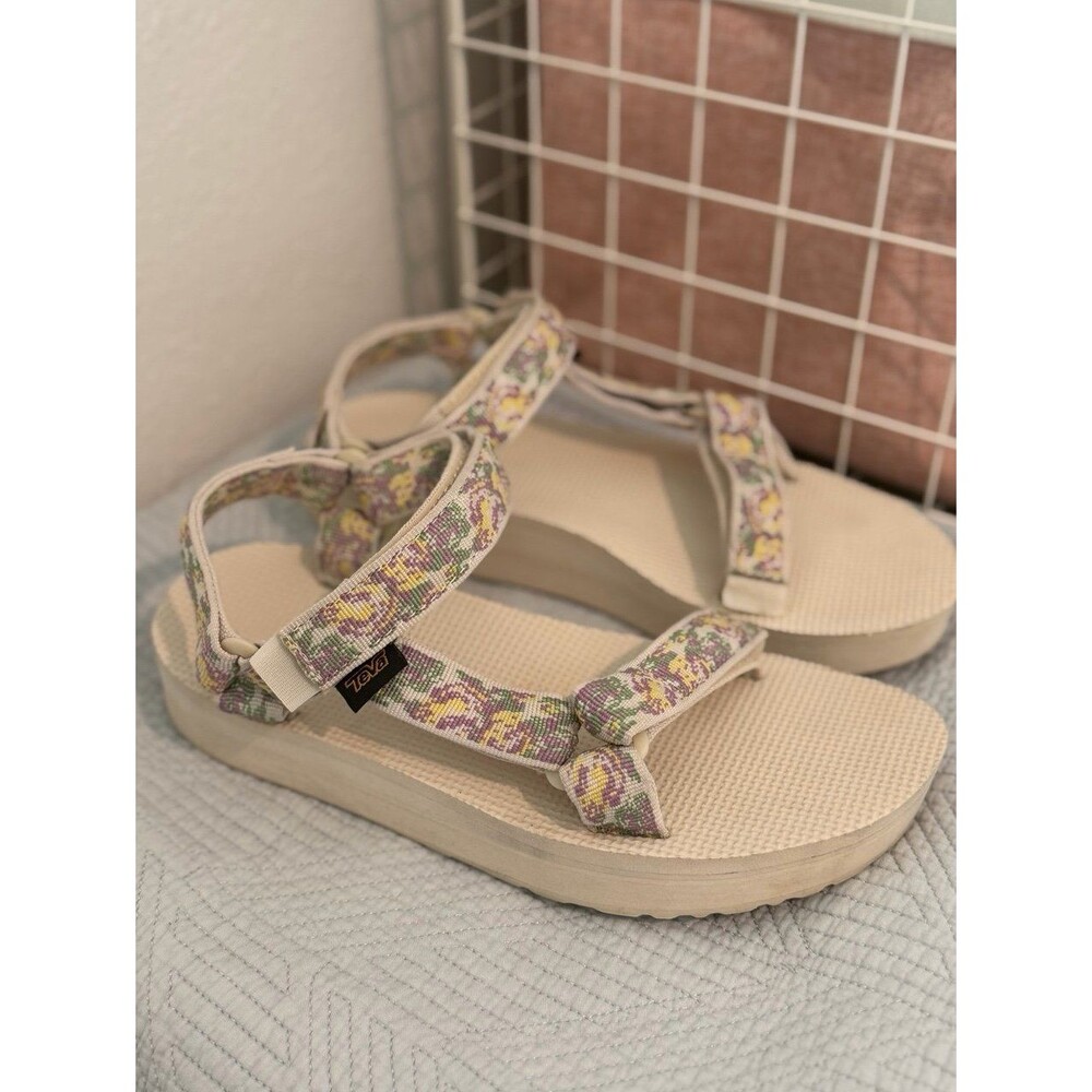Teva Women’s Midform Universal Sandals in Cream Floral Size 7